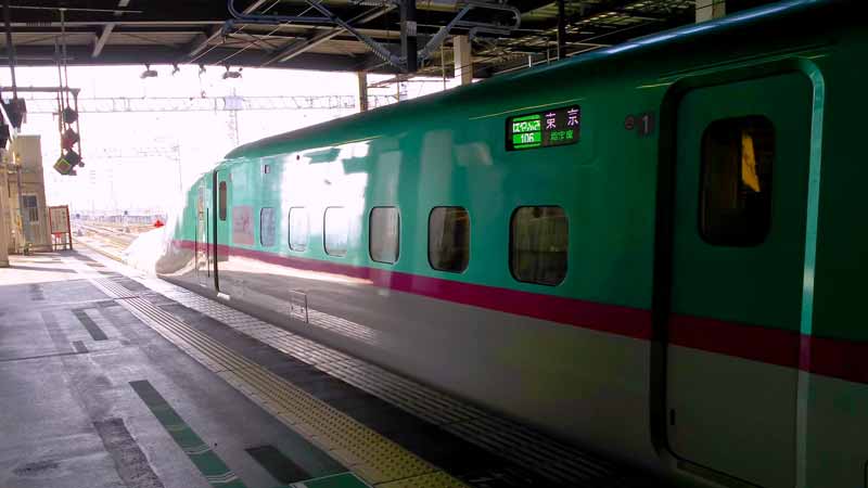 東北新幹線E5系